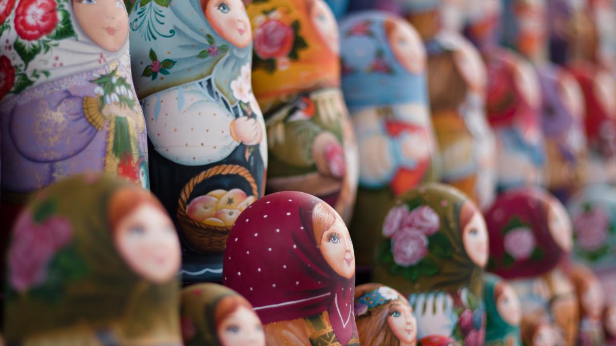 Visual of Russian dolls