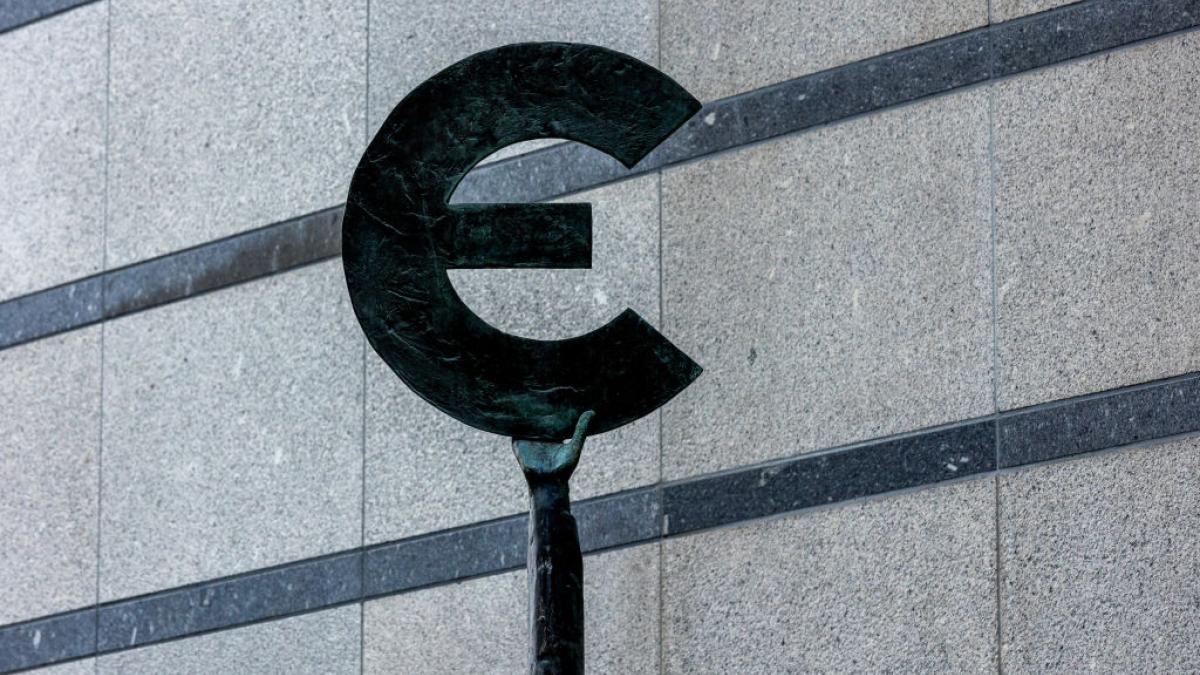 Euro symbol